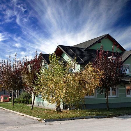 Rooms En Krajcar Церкница Экстерьер фото